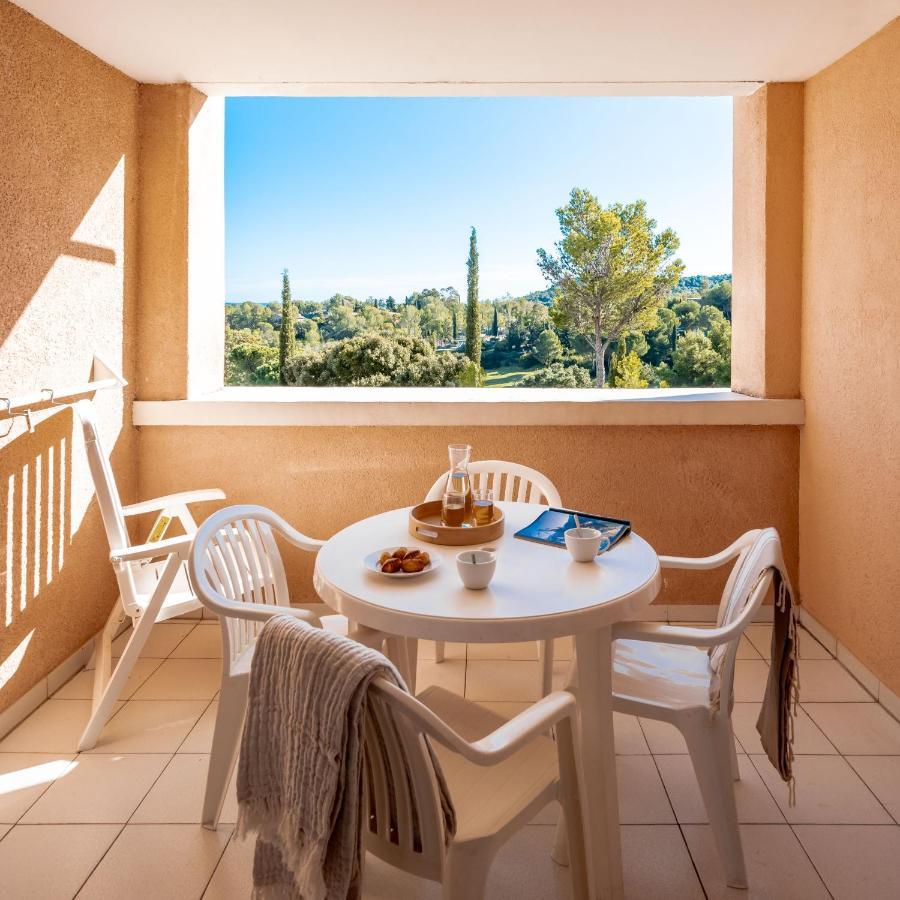 Village Pierre & Vacances Cap Esterel - Saint Raphael Village Esterno foto