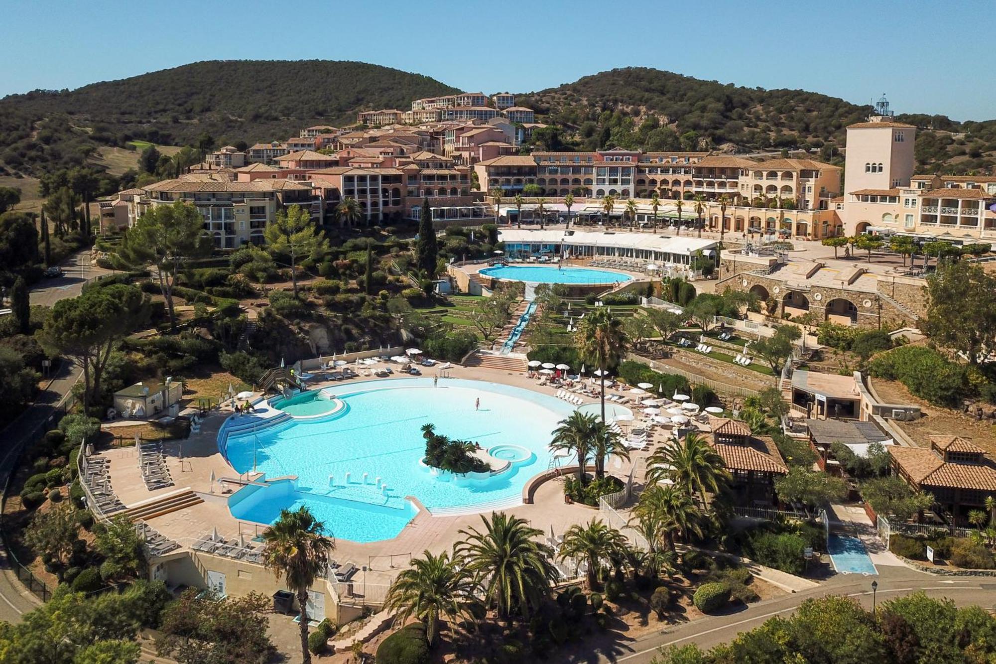 Village Pierre & Vacances Cap Esterel - Saint Raphael Village Esterno foto