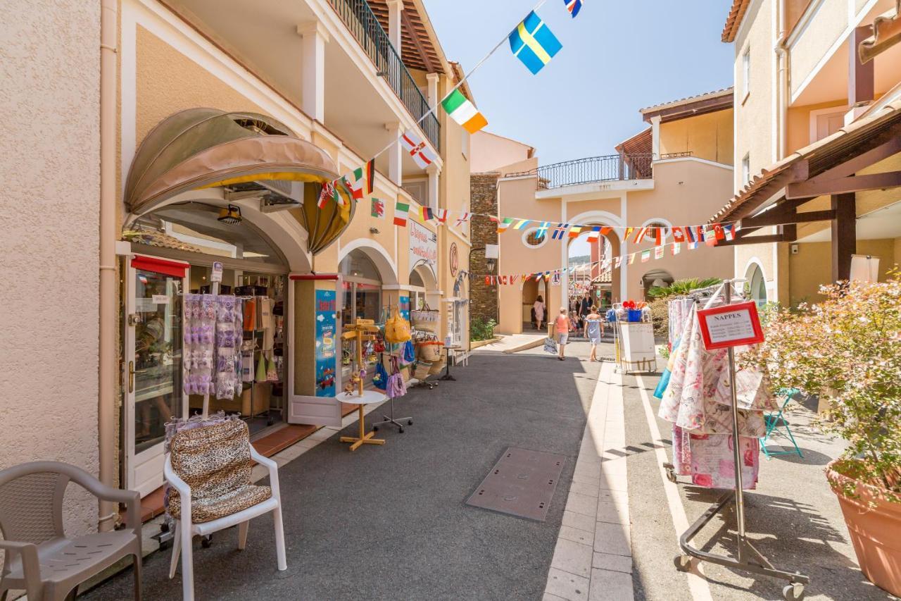 Village Pierre & Vacances Cap Esterel - Saint Raphael Village Esterno foto