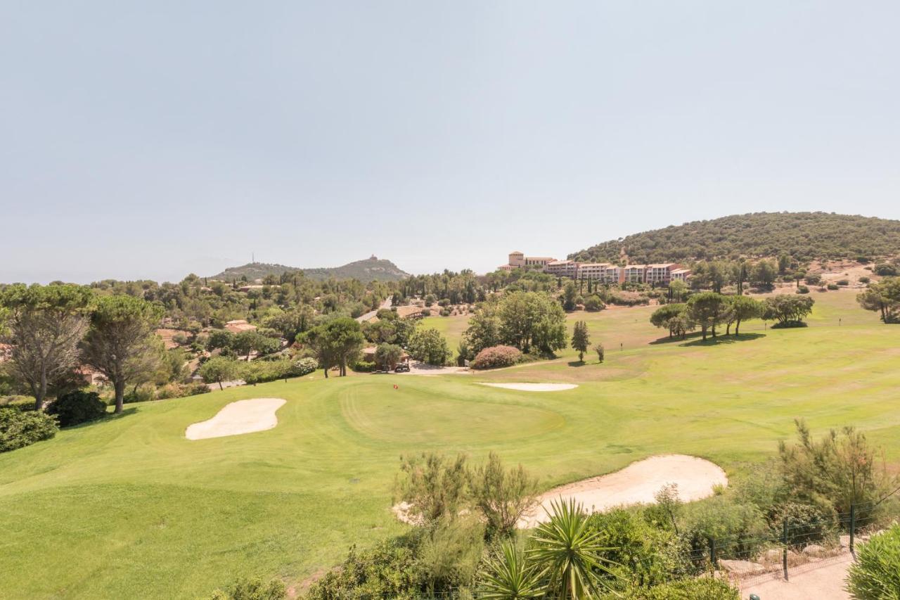 Village Pierre & Vacances Cap Esterel - Saint Raphael Village Esterno foto